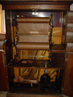 Regina Sublima Style 304 with front removed, circa 1910; N.C. Music Hall.